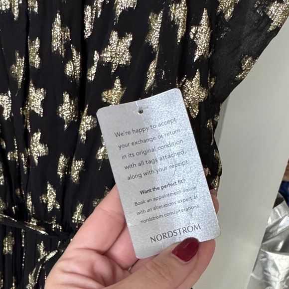 Ciebon Chic Long Sleeve Black and Gold stars dress - Picture 6 of 6